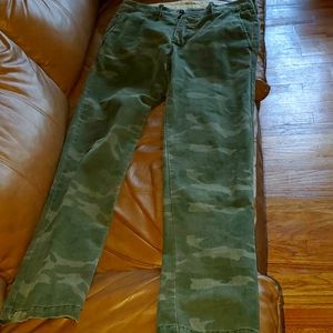 Hollister camouflage print pants
